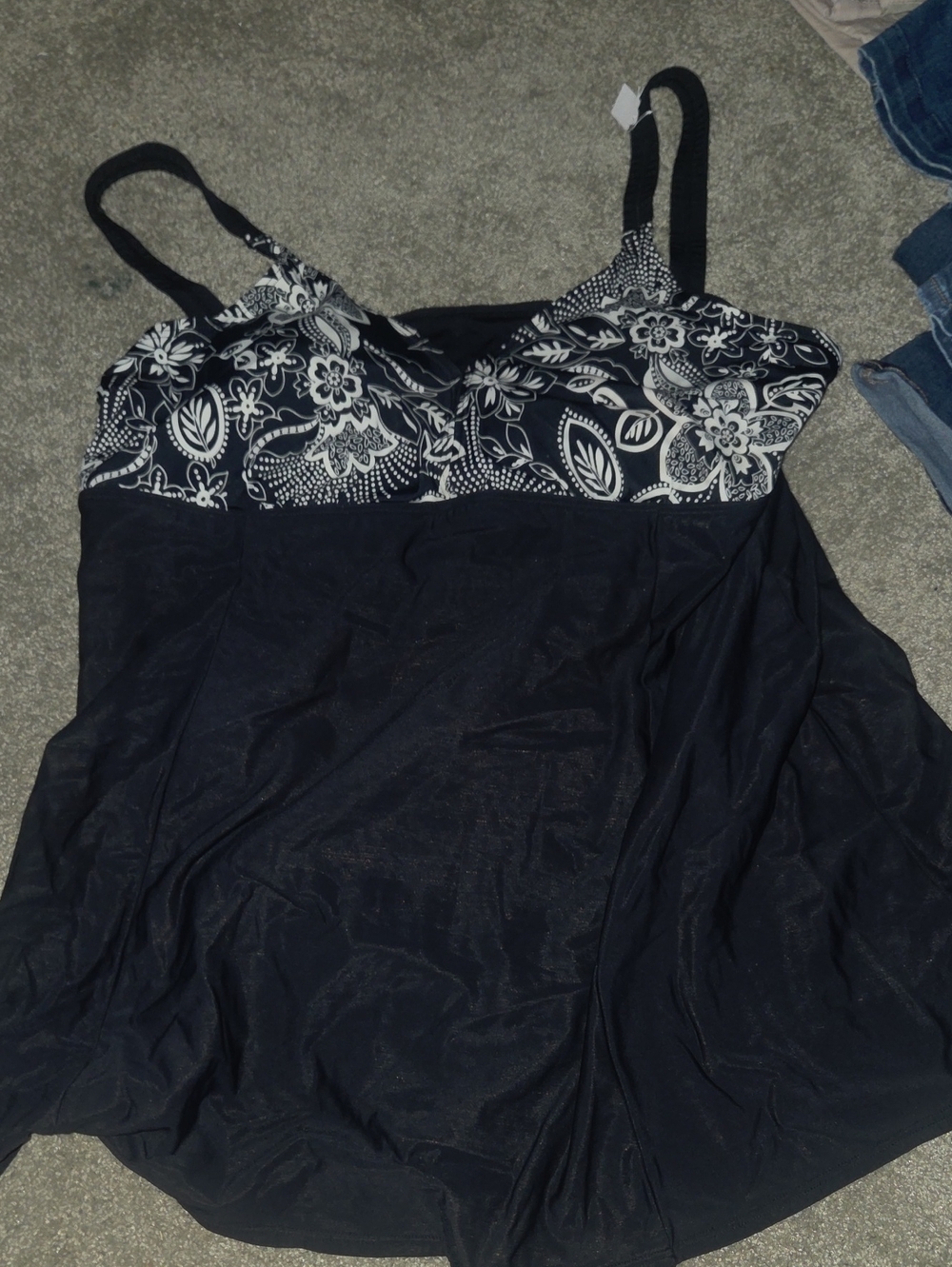 Black Floral Bustier Camisole Tank Top - Women's Camisole